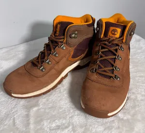 Timberland Women’s Mt. Maddsen Mid Waterproof Hiking Boots 8 Brown Leather thumbnail 1