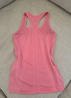 Lululemon Tank Top thumbnail 2