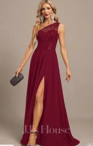 Size 0 pageant/prom/evening/bridesmade dress. Wore 1 time.Comes with garment bag thumbnail 1