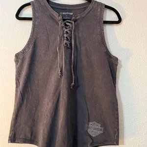 NWT Harley-Davidson Women’s Gray Sleeveless Top thumbnail 3
