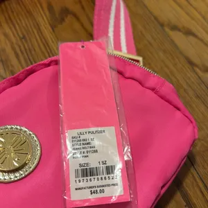 NWT Lilly Pulitzer Jeanie Belt bag Roxie pink fuchsia Barbie sold out blogger thumbnail 4