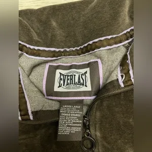 Everlast ing Women’s Velvet Jacket thumbnail 2