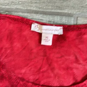 Cb red top Size XL thumbnail 3