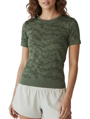 LULULEMON Swiftly Breathe Short Sleeve Top Sz M Green Athletic Everyday Travel thumbnail 1