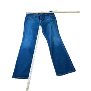 Gap‎ Classic Medium Wash Boot Cut Jeans Casual Denim Pants thumbnail 4