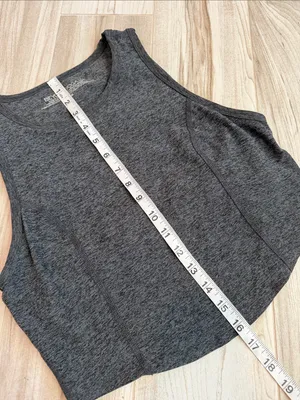 Beyond Yoga Grey Cropped Tank Active Medium thumbnail 5