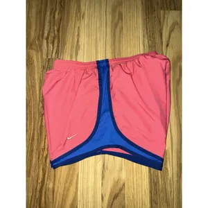 Nike Women's Sz M Medium Dri-fit‎ Hot Pink Blue Fitness Running Shorts thumbnail 4