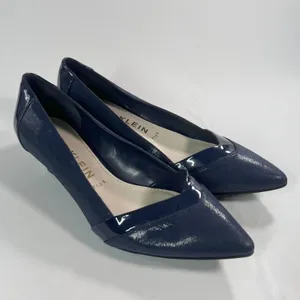 Anne Klein Womens 9.5M‎ AK7MAUREEN Navy Blue Pointed Toe Kitten Heels Patent thumbnail 2