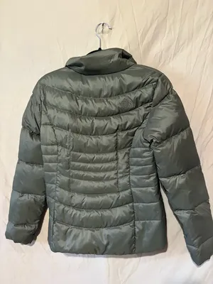 North face jacket thumbnail 3