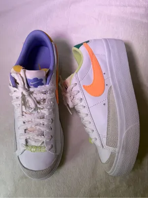 Nike Women’s White Sneakers with Peach Swoosh and Lavender Detail thumbnail 6