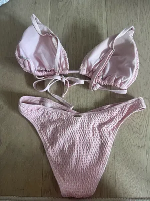 Hollister bikini set thumbnail 2