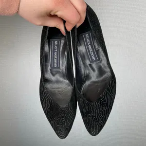 Stuart Weitzman | Vintage Black‎ Heels 6.5 Woman’s thumbnail 3