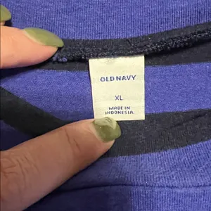 Old Navy sleeveless maxi dress thumbnail 5
