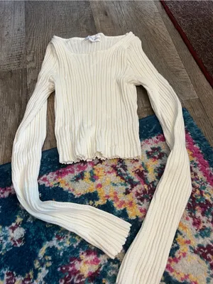 ALL THE WAYS Desirae Knit Top in White thumbnail 10