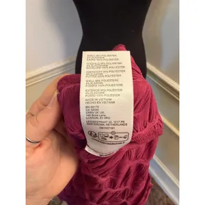 Silence + Noise Remy Textured Asymmetrical Tube Top Berry Maroon Y2K Side Tie thumbnail 7