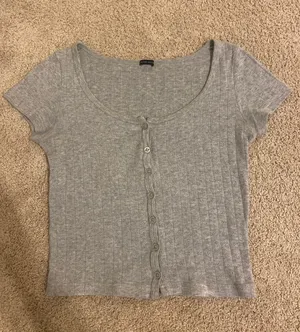 Brandy Melville Zelly Top thumbnail 1