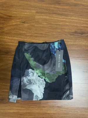NWT White Fox Renaissance Print Mesh Mini Skirt with Slit size xs thumbnail 2