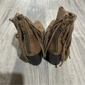 Mossimo Supply Co Brown/Grey Ankle Boots w/ Fringes; 7.5 women’s thumbnail 3