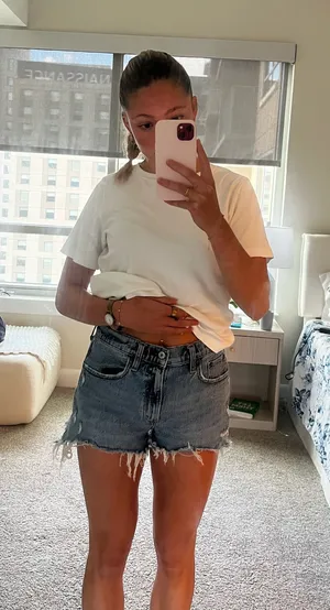 Abercrombie High-Rise Mom Shorts Curve Love thumbnail 1