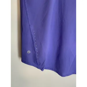 Lululemon‎ Women's Lululemon tank size small thumbnail 2
