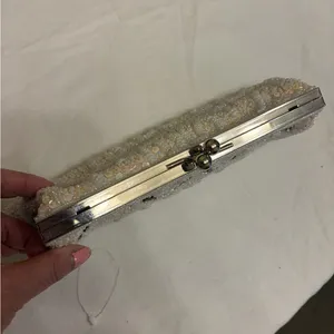 Chic Cream Beaded Clutch White thumbnail 8