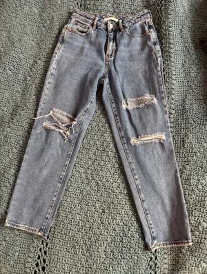 PacSun Los Angeles High Waisted Distressed Mom Jeans Medium Wash Blue Ripped thumbnail 1