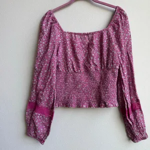 American Eagle Peasant Boho Shirt Cottage Pink Floral 100% Cotton Size Medium thumbnail 6