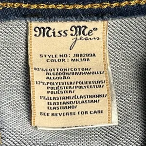 Miss Me Boyfriend Ankle Jeans Size 28 thumbnail 6