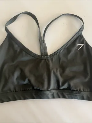 Gymshark Dark Olive Green V Neck Light Support Sports Bra. Size Medium thumbnail 3