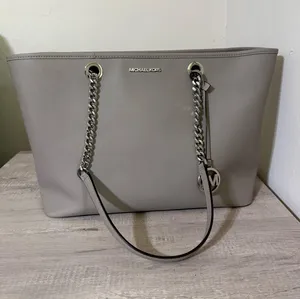 Michael Kors Bag thumbnail 1