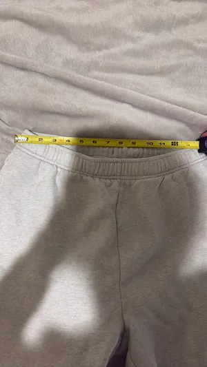 Aritzia Sweatpants thumbnail 6