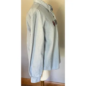 Talbot’s Christmas Shirt‎ Women’s Sz LG Button Up Chambray Ice Skates Mittens thumbnail 6