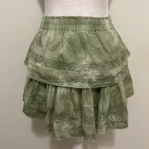 LoveShackFancy Tiered Ruffle Mini Skirt Moss Green Hand Tie Dye Size Medium thumbnail 7