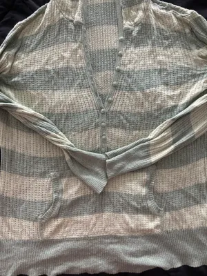 {AEROPOSTALE} Light and Dark Green Striped Hooded Button Pullover thumbnail 3