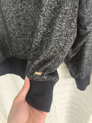 PINK Victoria's Secret Long Sleeve thumbnail 3