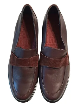 Munro Geana Wine Color Leather Loafers Shoes(Size 8M) thumbnail 1