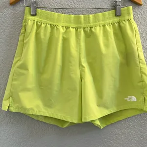 THE NORTH FACE Women's Wander Performance Short, Sharp Green Size Medium thumbnail 3