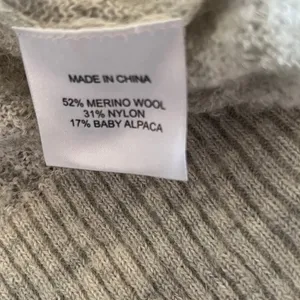 Quince Cream Crew Neck Sweater wool nylon and alpaca blend size Small thumbnail 5