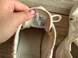 Nike pink running shoes size 8.5 thumbnail 5