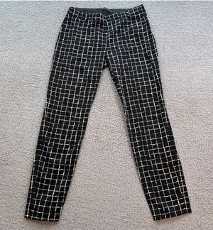 Zara Woman Black White Grid Print Slim Ankle Trousers Size M Side Zip thumbnail 1