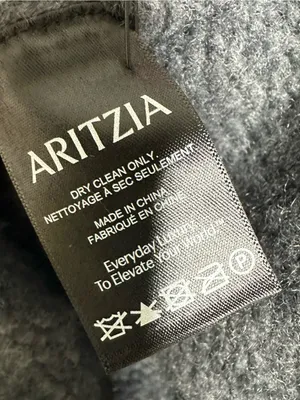 Aritzia Charcoal Gray 100% Cashmere Chunky Ribbed Knit Sweater Large thumbnail 7