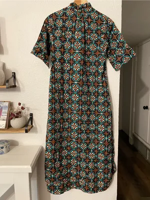 NWOT Entro Geo Melody Tile-Print V-Neck Maxi Dress Small thumbnail 3