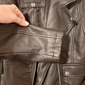 Urban Republic Women’s Jacket Black Faux Leather thumbnail 4