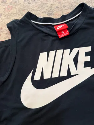 Nike Tank  thumbnail 4