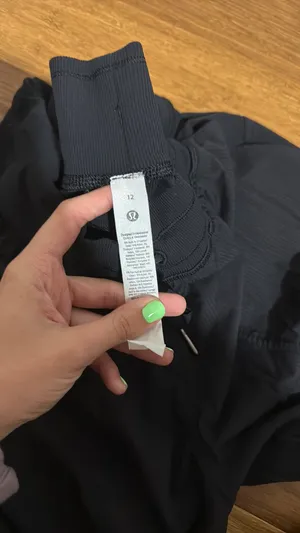 Lululemon Black Joggers thumbnail 6