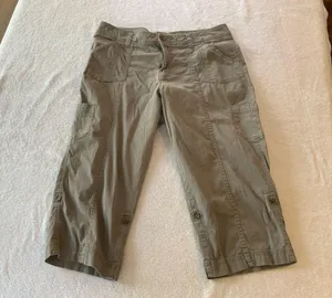 Women’s Sonoma Capris 12 thumbnail 1