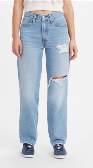 Levi’s Mid-Rise Jeans thumbnail 1