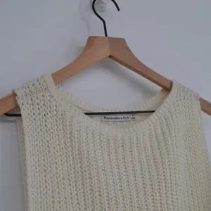 Abercrombie & Fitch Bare Shaker Sweater Tank Cream S Chunky Knit Sleeveless Knit thumbnail 4