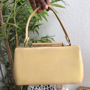 Vintage 70s Designer Yellow Cream shoulder hand bag purse. Measurement in pics thumbnail 1