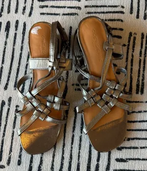 Robert Clergerie Metallic Silver Sandals Size 7 TWO LEFT SHOES thumbnail 1
